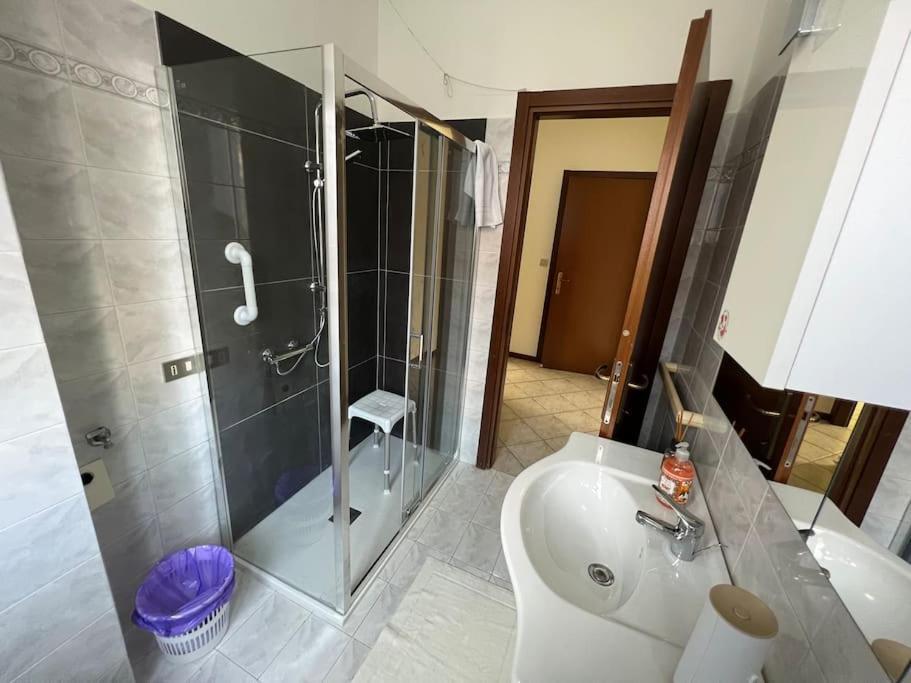 Ferienwohnung Orio Relax 24H Airport 1 - 3 Minute From Arrival By Bus Bergamo Exterior foto