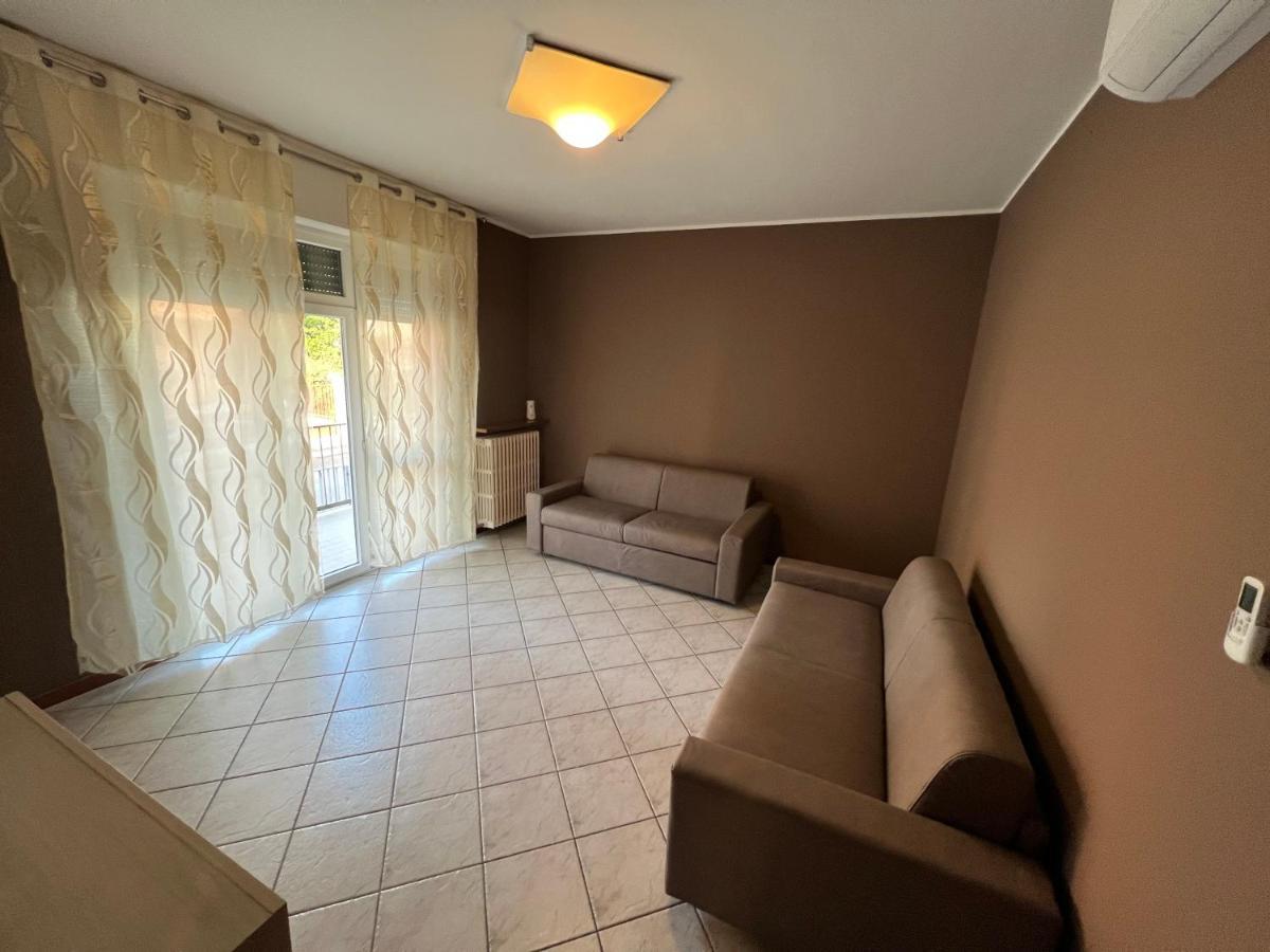 Ferienwohnung Orio Relax 24H Airport 1 - 3 Minute From Arrival By Bus Bergamo Exterior foto